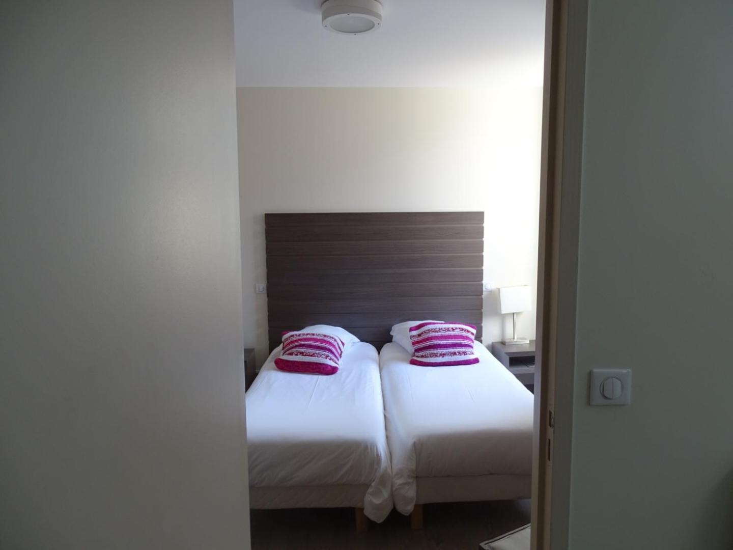 Hotel De La Poste Tardets-Sorholus Dış mekan fotoğraf